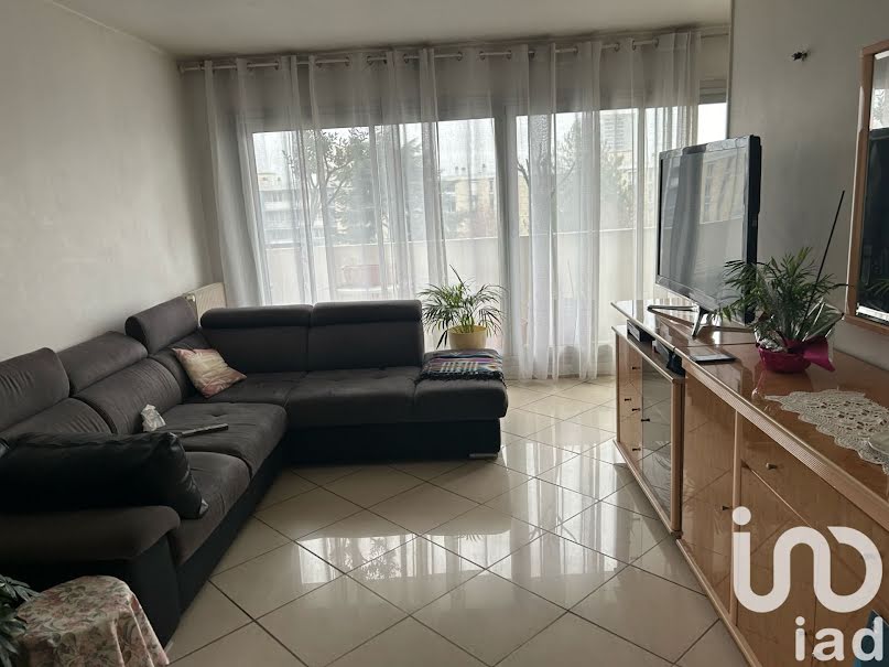 Vente appartement 4 pièces 74 m² à Massy (91300), 230 000 €