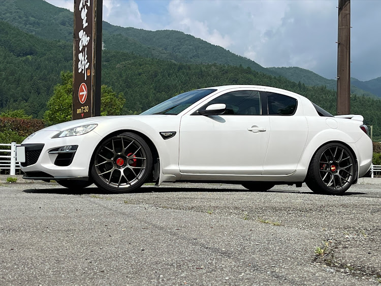 RX-8のサバンナRX-7・みんなでつくろうホイール図鑑・BBSマニアに関するカスタム事例の投稿画像1枚目