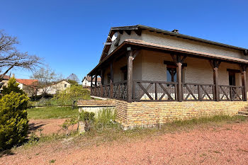 maison à Charlieu (42)