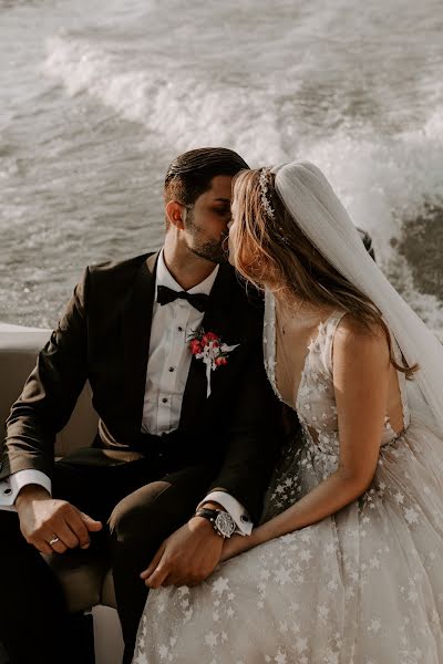 Fotografo di matrimoni Jelena Hinic (jelenahinic). Foto del 31 luglio 2019