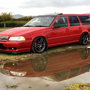 V70