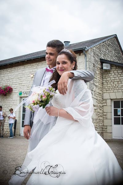 Photographe de mariage Emmanuelle Tauzia (etauzia). Photo du 13 avril 2019