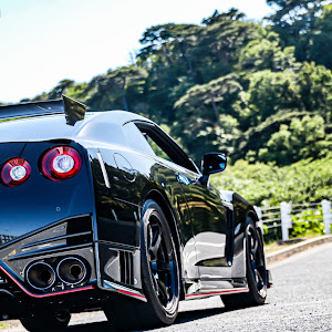 NISSAN GT-R R35