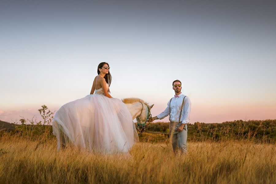 Fotografo di matrimoni Raymond Fuenmayor (raymondfuenmayor). Foto del 11 febbraio 2019