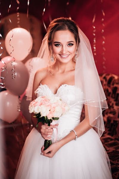 Fotografo di matrimoni Evgeniy Konovalenko (kail95). Foto del 6 aprile 2020