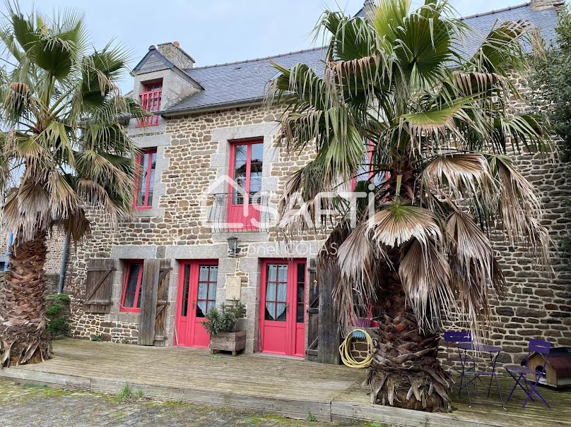 Vente maison 8 pièces 226 m² à Pleudihen-sur-Rance (22690), 779 000 €