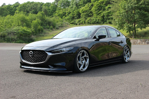 ИKSMさんのMAZDA3BP8PDIYの画像