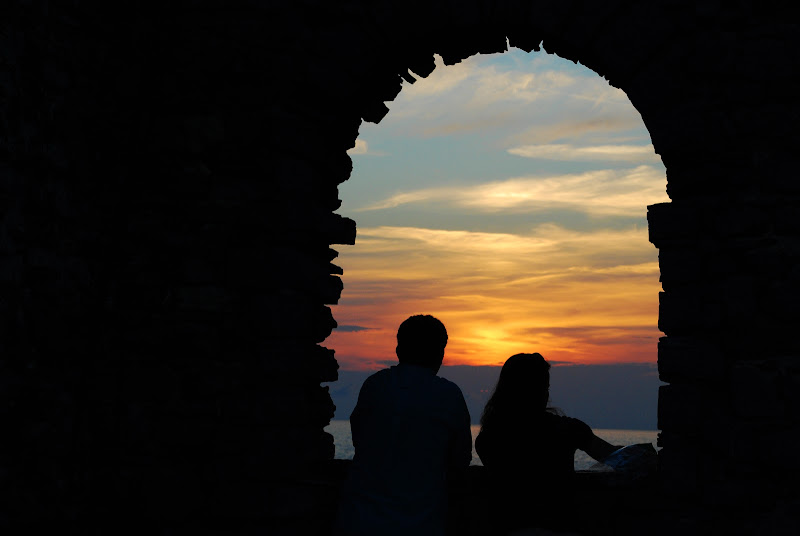 Osservando un tramonto poco convinto di michele_sacco