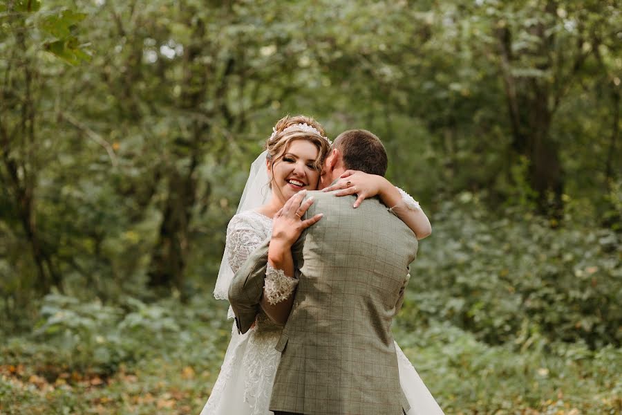 Wedding photographer Tatyana Savchuk (tanechkasavchuk). Photo of 22 September 2019