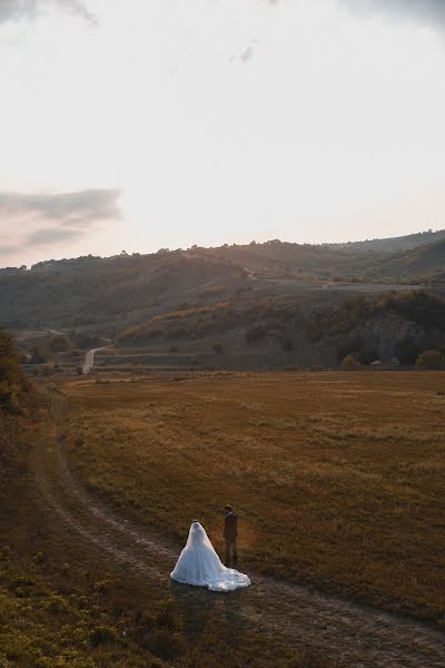 Jurufoto perkahwinan Ismail Lorsaev (lorsaev). Foto pada 1 November 2019