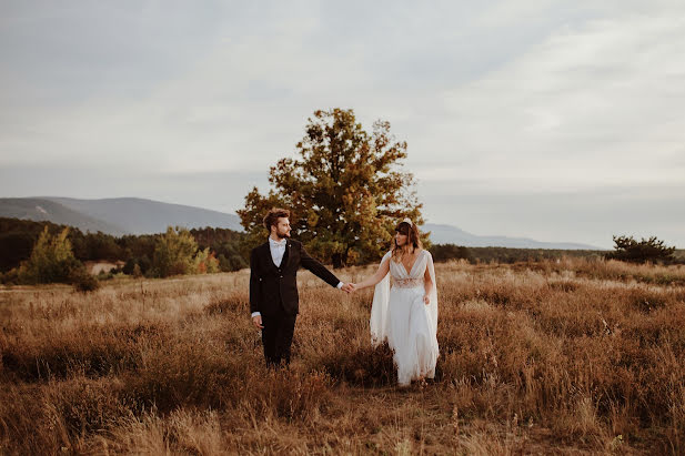 Fotógrafo de bodas Gréta Zubová (laskyplne). Foto del 17 de marzo 2022