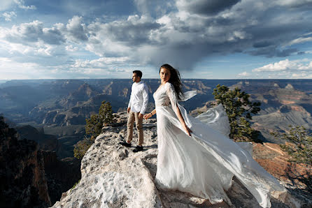 Fotografo di matrimoni Vadim Pastukh (petrovich-vadim). Foto del 8 ottobre 2019