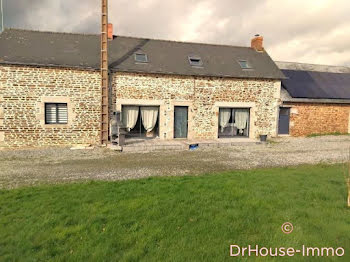 maison à Fougerolles-du-Plessis (53)