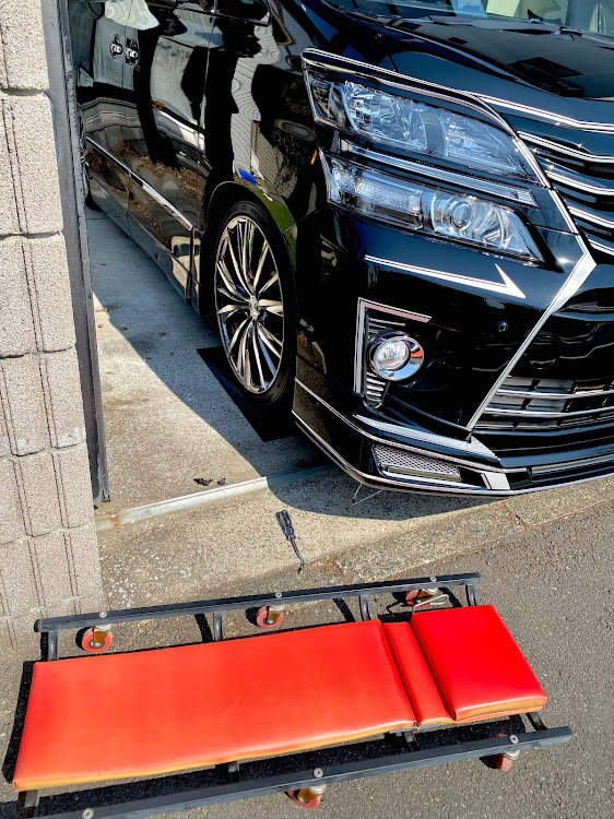 ヴェルファイアのHID屋・SHARE×STYLE(シェアスタイル)・フォグランプLED化・ヘッドライトLED交換・Club Excellentに関するカスタム事例の投稿画像2枚目