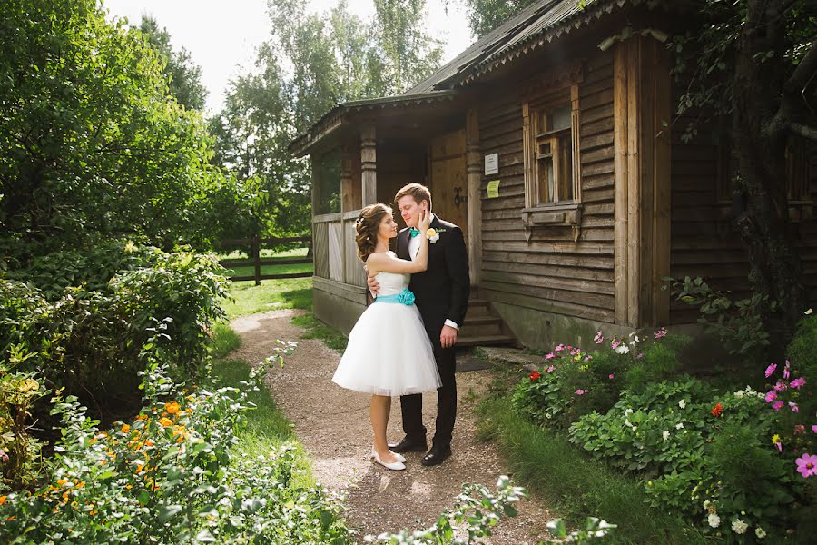 Fotografo di matrimoni Alena Shpinatova (lenchik242). Foto del 22 settembre 2016