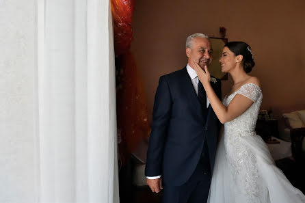 Wedding photographer Giuseppe Petix (petix). Photo of 23 April 2020