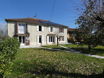 maison à Panassac (32)