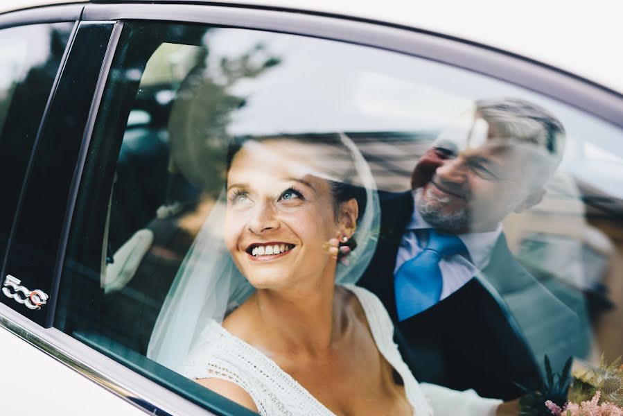 Fotografo di matrimoni Silvia Pietrantoni (officina). Foto del 5 ottobre 2020