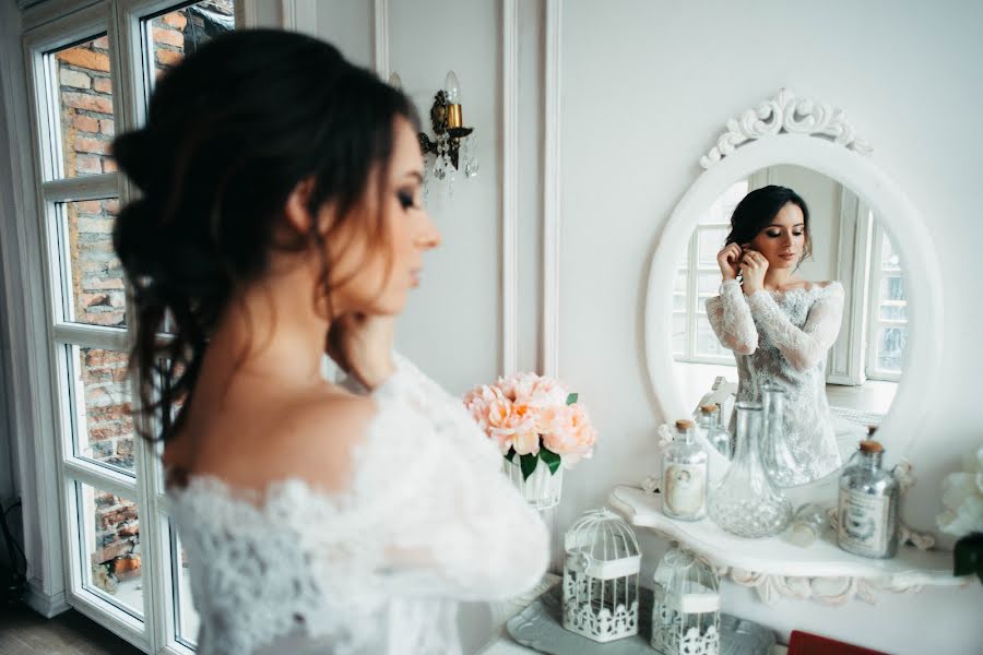 Photographe de mariage Viktor Golubev (viktogoll). Photo du 2 juin 2017