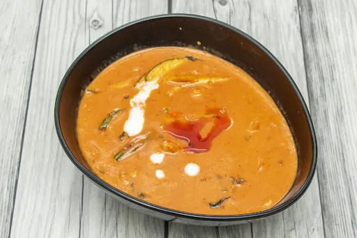 Veg Red Thai Curry [600 Ml]