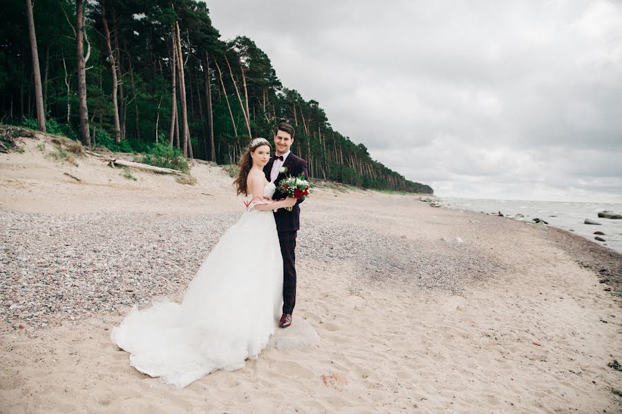 Fotógrafo de bodas Yuliya Petrova (petrova). Foto del 7 de junio 2019