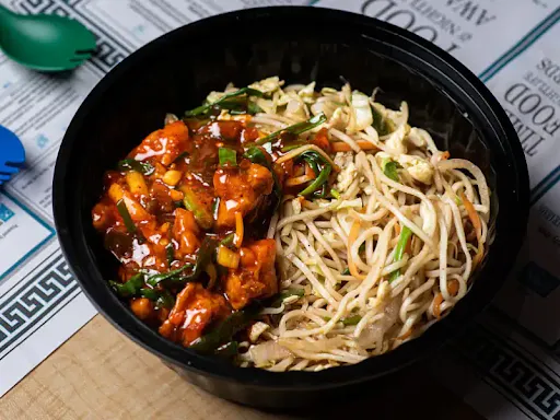 Chicken Schezwan Noodles Wok