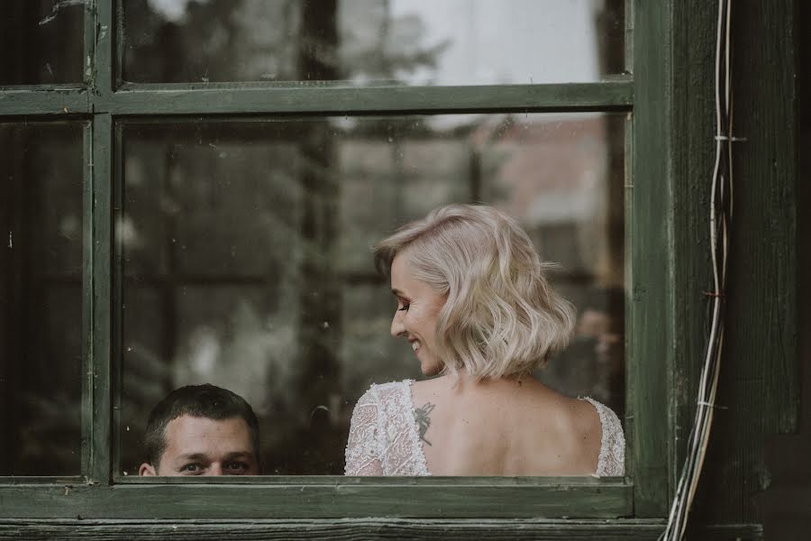 Wedding photographer Liviu Ratiu (ratiu). Photo of 16 October 2019