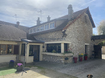 maison à Montfort-l'Amaury (78)