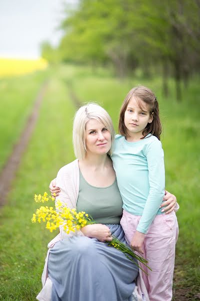 Hääkuvaaja Tata Lark (tatalark). Kuva otettu 30. huhtikuuta 2023