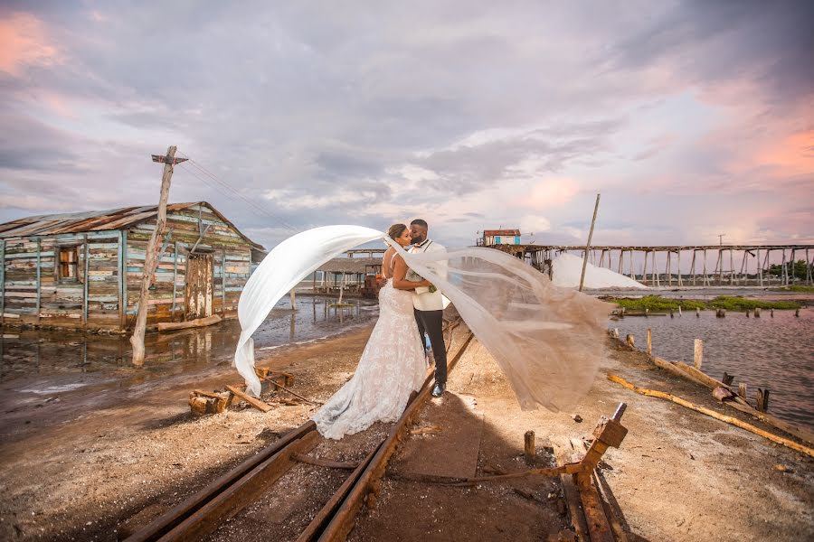 Fotógrafo de bodas Paul Cid (paulcidrd). Foto del 22 de diciembre 2022