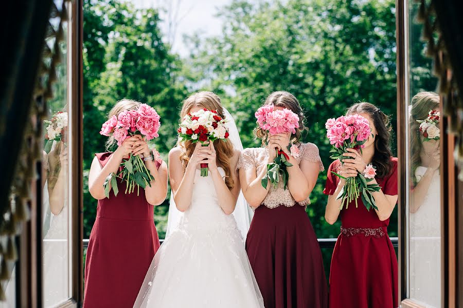 Wedding photographer Olya Klimuk (olgaklimuk). Photo of 8 June 2017