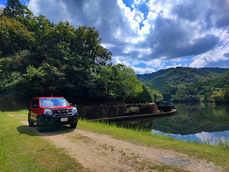エクストレイルの滋賀ドライブ・車写活・仮想USDM・RED RE:BORN ARMY・滋賀スポットに関するカスタム事例の投稿画像11枚目