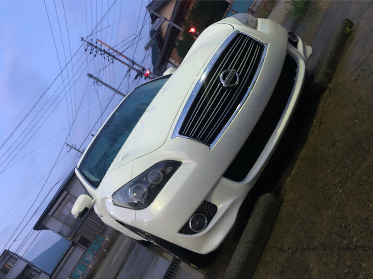 フーガのINFINITI・y51フーガ・NISSAN・やっちゃえ日産・フーガのある生活に関するカスタム事例の投稿画像1枚目