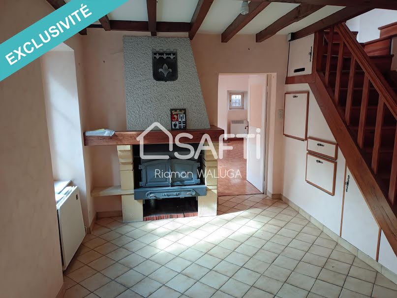 Vente maison 6 pièces 128 m² à Neronde (42510), 99 500 €