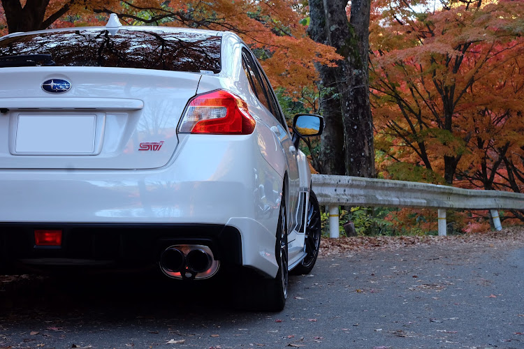 WRX STIのWRX STI・紅葉・紅葉と愛車・紅葉ドライブに関するカスタム事例の投稿画像7枚目