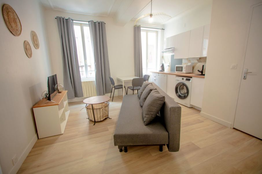 Location  appartement 2 pièces 35 m² à Pantin (93500), 820 €