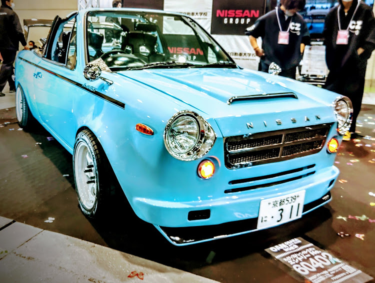 スイフトスポーツの"やっちゃえ"NISSAN・大阪オートメッセ2023・第12弾！？・RZ34フェアレディZ・美しい✨貴婦人😍🧡に関するカスタム事例の投稿画像22枚目
