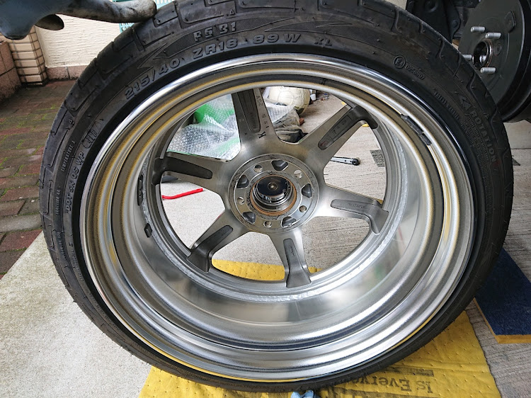 エスクァイアのキャンバープレート取り付け・work・ラルグス・DIY・右斜め前写真展に関するカスタム事例の投稿画像5枚目