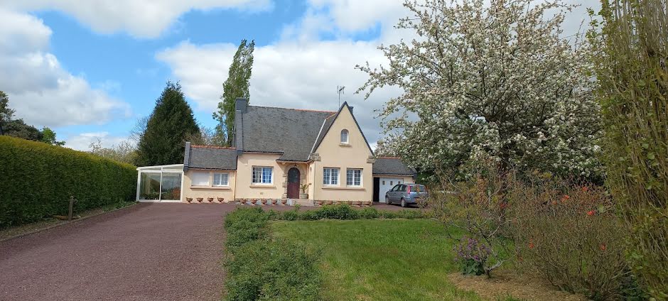 Vente maison 5 pièces 115.34 m² à Pontivy (56300), 203 190 €