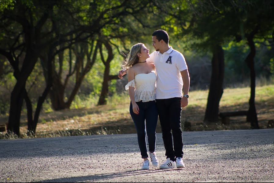 Fotografo di matrimoni Mario Sánchez Guerra (snchezguerra). Foto del 14 febbraio 2017