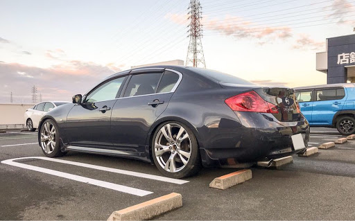 スカイライン V36のホイール交換 スカイライン フーガ 愛車紹介 車高調整に関するカスタム メンテナンスの投稿画像 車のカスタム情報はcartune