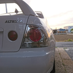 アルテッツァ SXE10