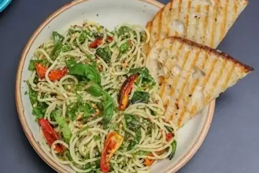 Grilled Chicken Spaghetti Aglio E Olio