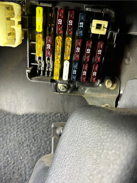 ランサーエボリューションのネオクラシック・CE9A・DIY・平型ヒューズ交換に関するカスタム事例の投稿画像4枚目
