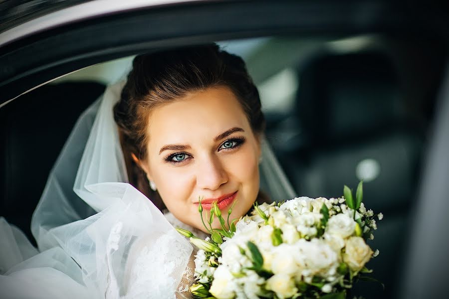 Photographe de mariage Artem Kolomiec (colomba). Photo du 23 avril 2017