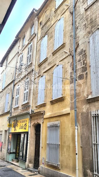 Vente locaux professionnels 10 pièces 605 m² à Arles (13200), 1 000 000 €