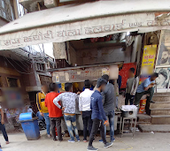 Raju Kachori Wala Halwai & Caterers photo 1