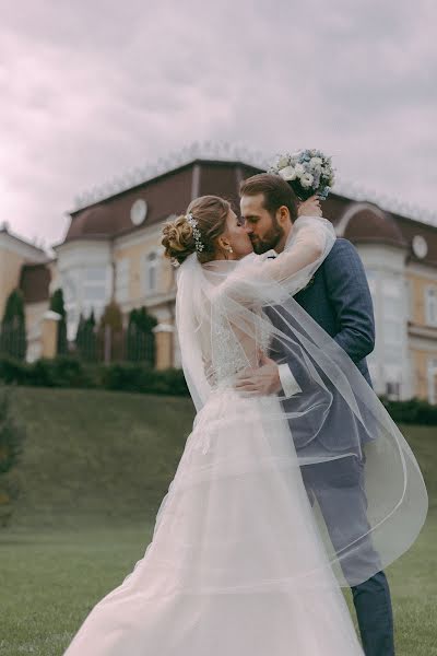 Fotografo di matrimoni Apollinariya Morozova (morozova). Foto del 2 marzo 2022