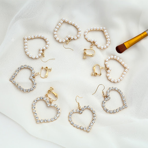 Title 4, Versatile Peach Heart Diamond Earrings for Wome...