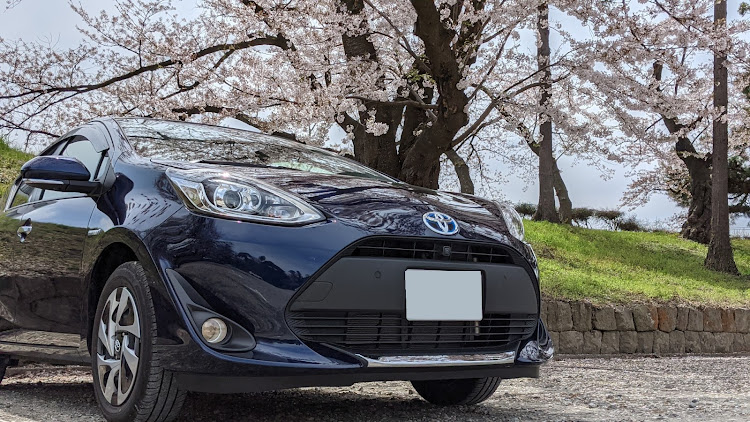 アクアのアクア好き・桜と愛車・さくらとコラボに関するカスタム事例の投稿画像3枚目